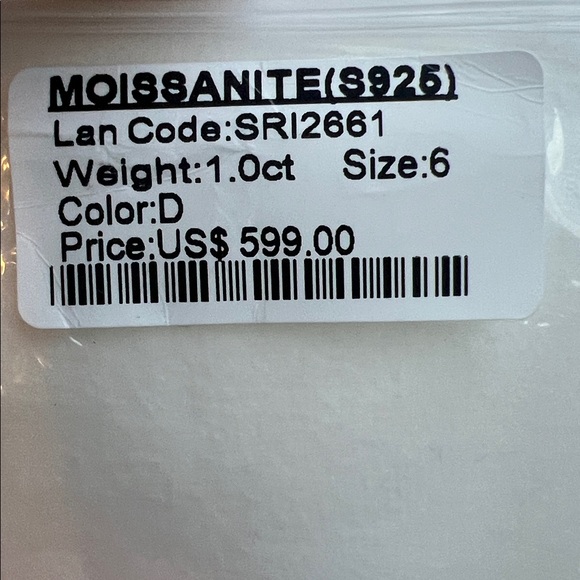 NWT 925 sterling silver Elegant Halo Ring with 1 ct moissanite diamond with CZ 6 - Picture 11 of 11